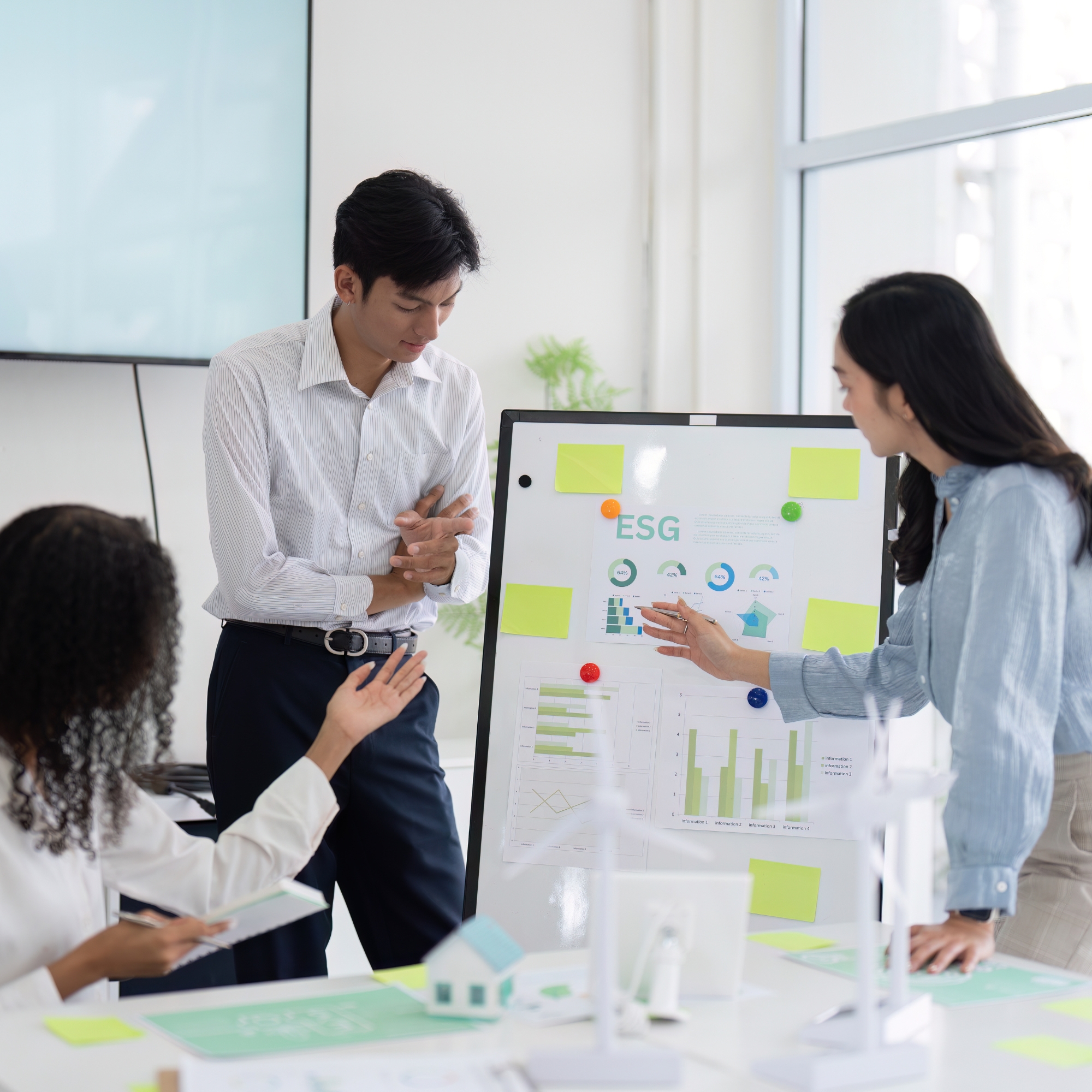 section-doi-tac-dong-hanh-bao-cao-esg (4)