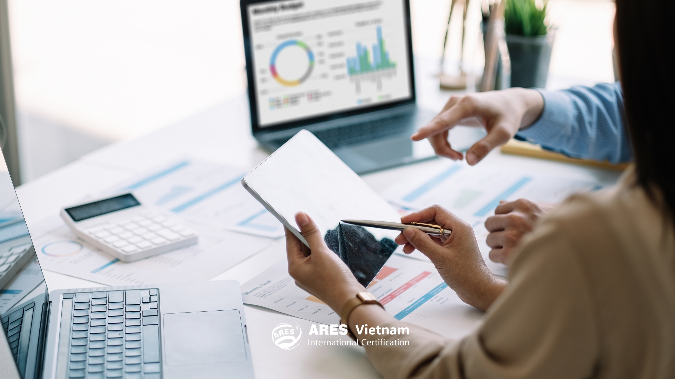 Xây dựng hệ thống quy trình và hồ sơ quản lý an toàn