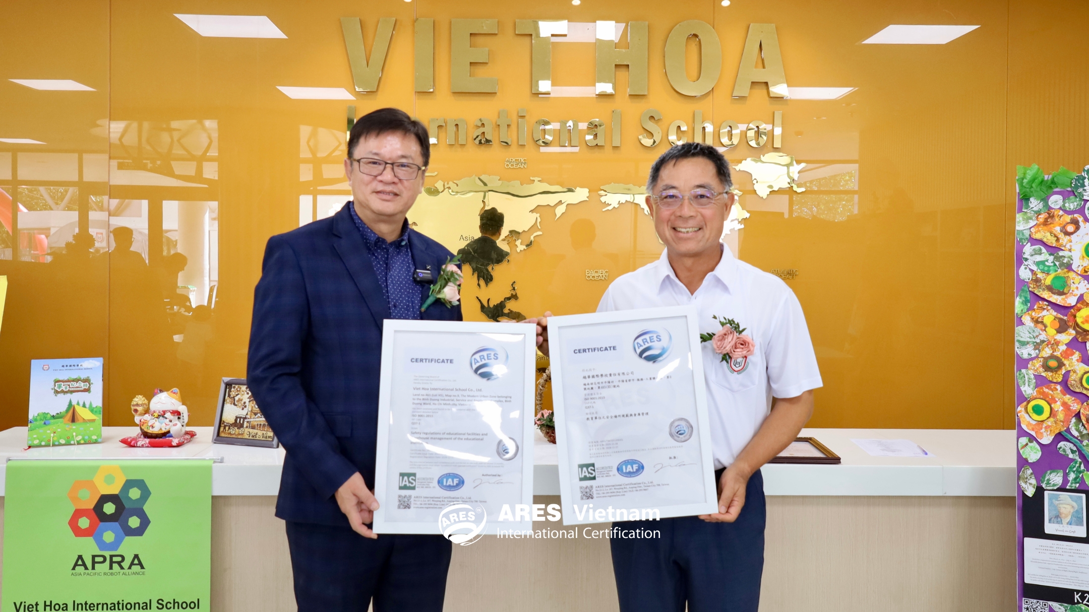 ARES Vietnam trao chứng nhận ISO 9001:2015 cho Viet Hoa International School (VHIS